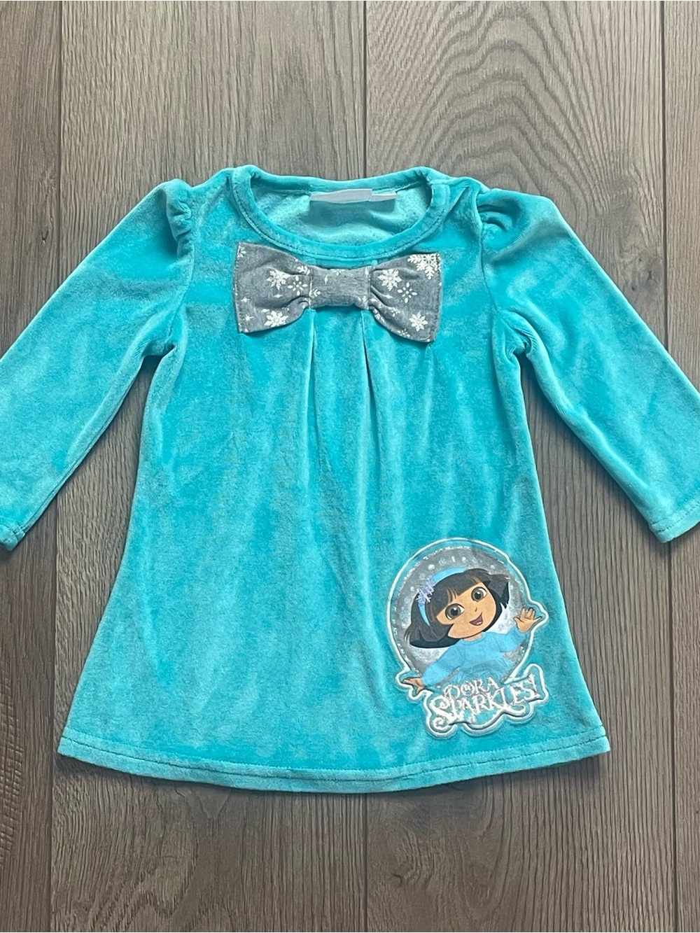 Nickelodeon Dora the Explorer Teal Snowflake Dora Sparkles 18m Velour Tunic Top